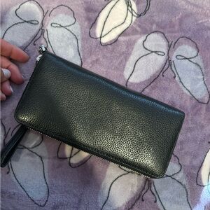 Michael Kors, black wallet